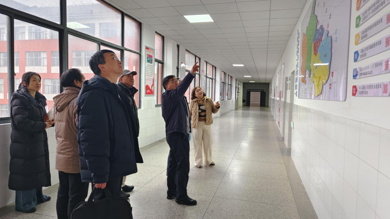 省委教育工委、省教育厅思政处处长王后林调研皖江工学院马克思主义学院思政实践课建设工作