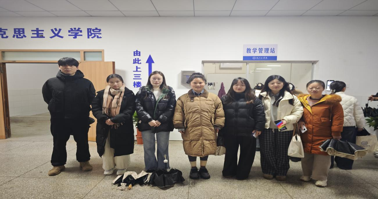 <strong>水利工程学院学工队伍深入课堂查课 —以优良学风助推高质量学生工作新格局</strong>